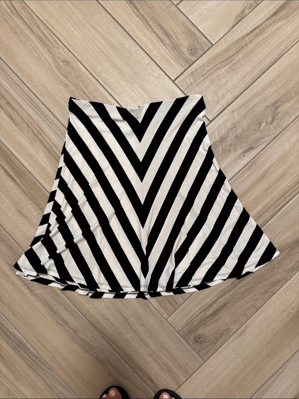 Ann Taylor Black & White Striped Circle Skirt